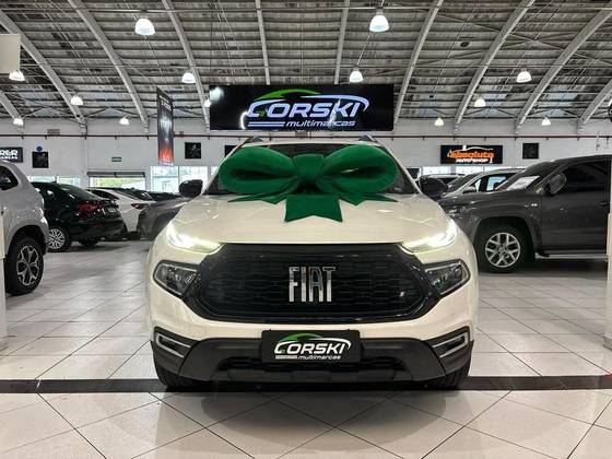 FIAT TORO 1.3 TURBO 270 FLEX FREEDOM AT6 FIAT TORO 1.3 TURBO 270 FLEX FREEDOM AT6